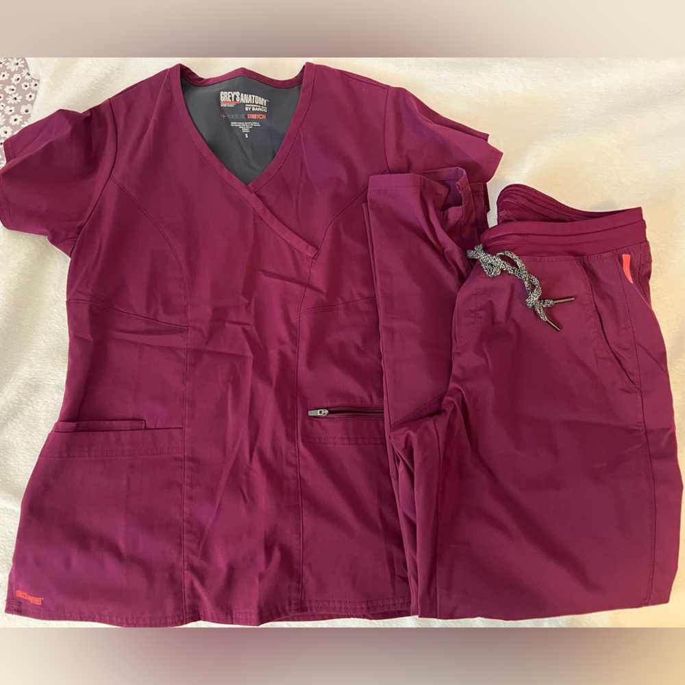 Grey's Anatomy scrubs